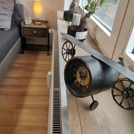 Frisch Sanierte Ferienwohnung 2 Min Vom Suedstrand - Balkon - Pay Tv 威廉港 外观 照片