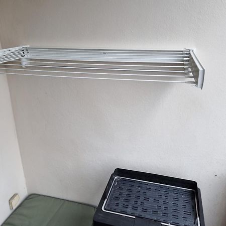 Frisch Sanierte Ferienwohnung 2 Min Vom Suedstrand - Balkon - Pay Tv 威廉港 外观 照片
