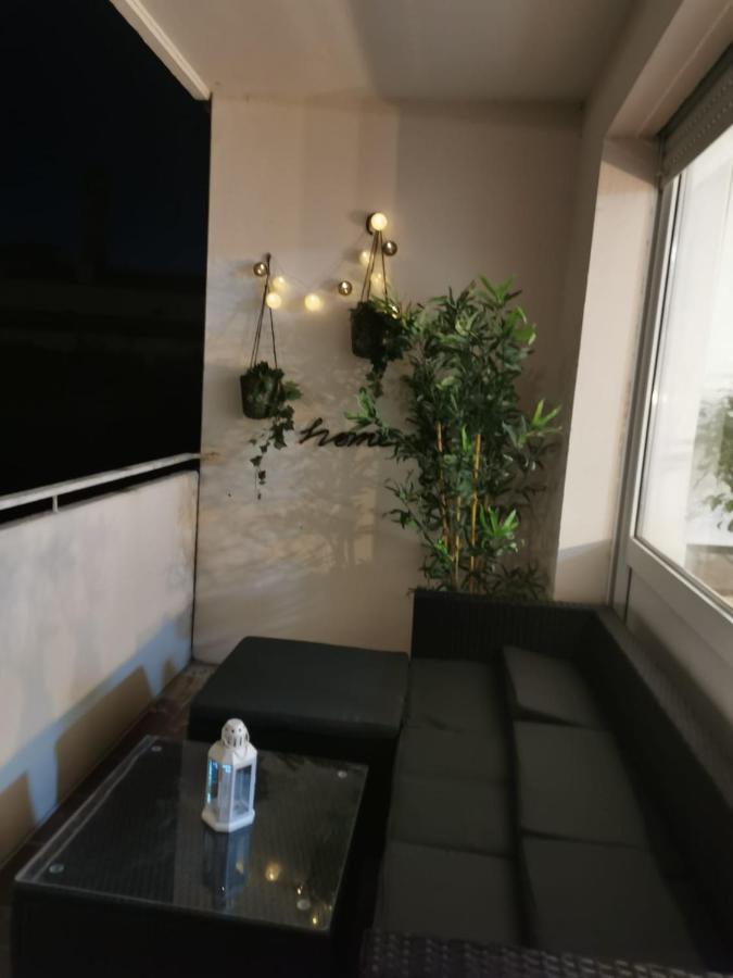 Frisch Sanierte Ferienwohnung 2 Min Vom Suedstrand - Balkon - Pay Tv 威廉港 外观 照片